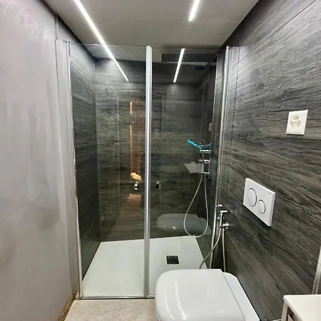 Kirchplatz Lupus & Cervus