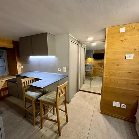 Kirchplatz Lupus & Cervus Apartamento