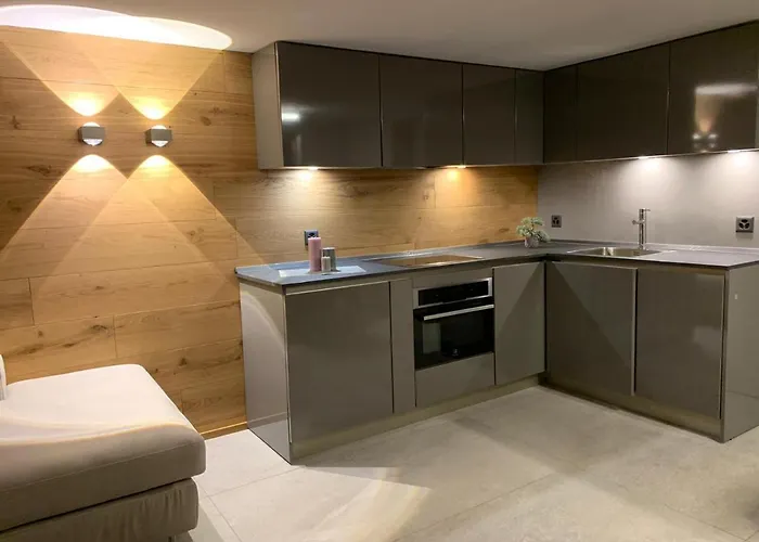 Apartment Kirchplatz Lupus & Cervus Zermatt