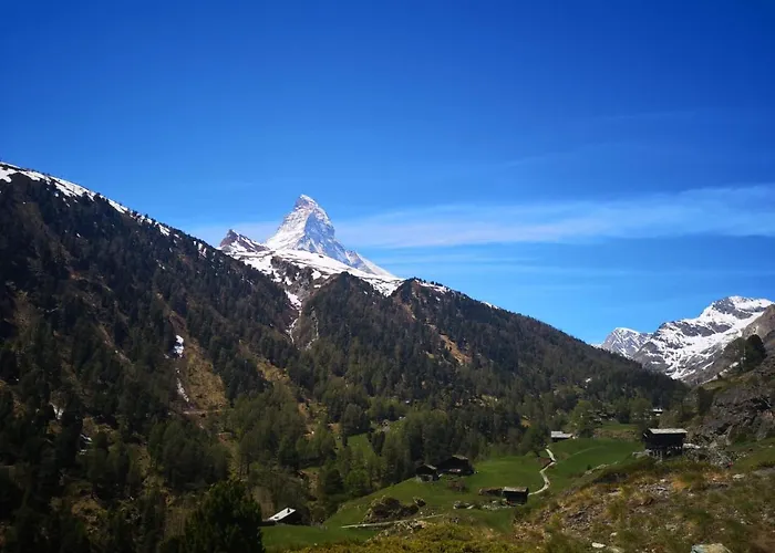 Kirchplatz Lupus & Cervus Apartment Zermatt